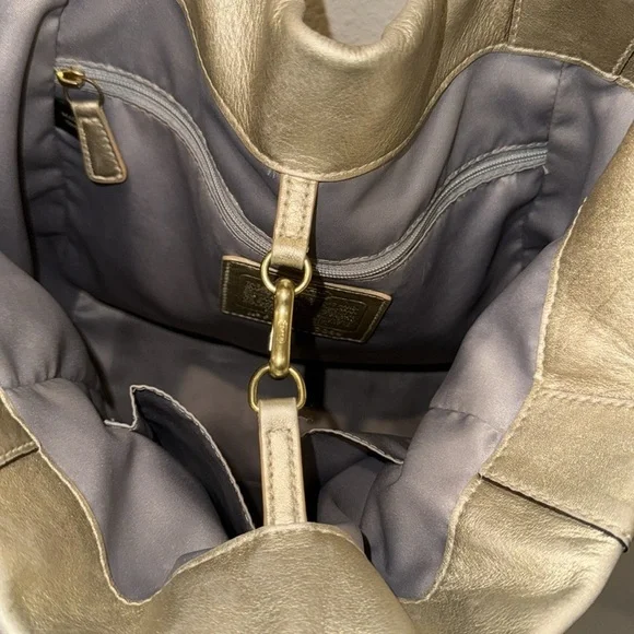 COACH- North South Metallic Woven Leather Gold Leather Shoulder Bag Tote F17099 - Picture 6 of 17